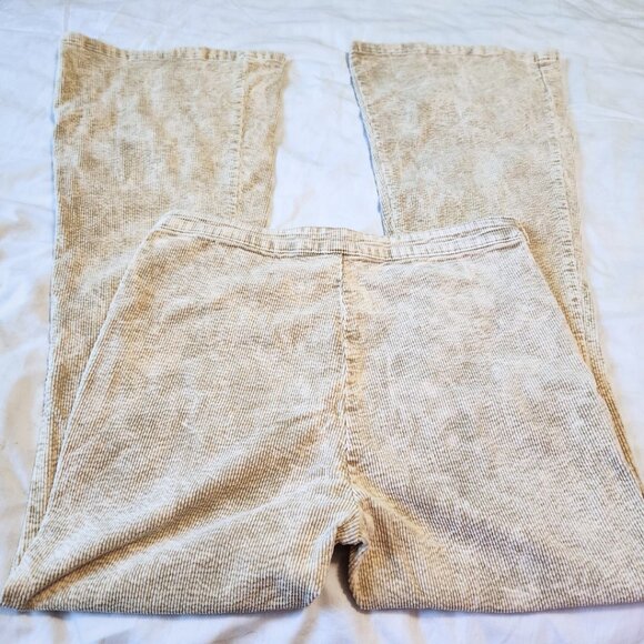 POL Tan Corduroy Flare Pants | High Waisted | Boho & Fairycore | Size L - Picture 2 of 9